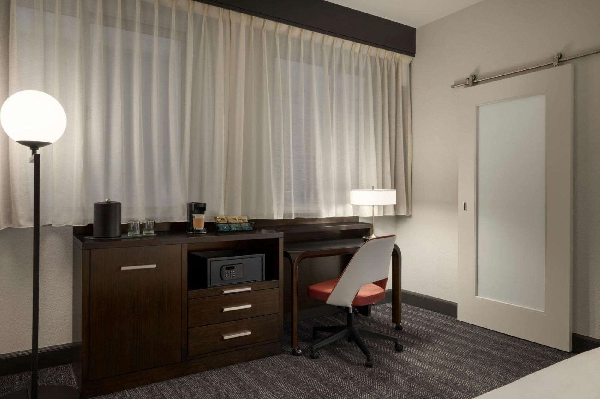 Courtyard By Marriott San Francisco Union Square Hotel Екстериор снимка
